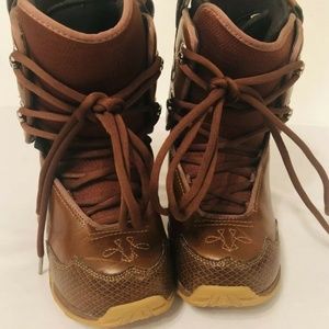 Leather Forum Stampede Snowboard Boots